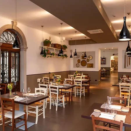 Casa Del Pellegrino Otel 3*