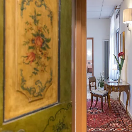 Casa Del Pellegrino Otel 3*